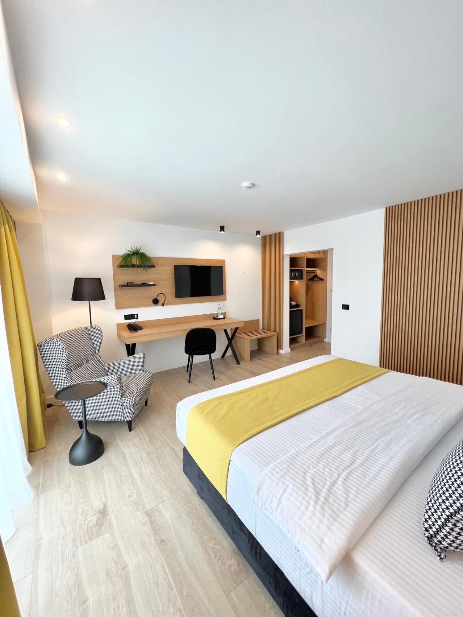Krystal Boutique Mansion 호텔 후네도아라 외부 사진