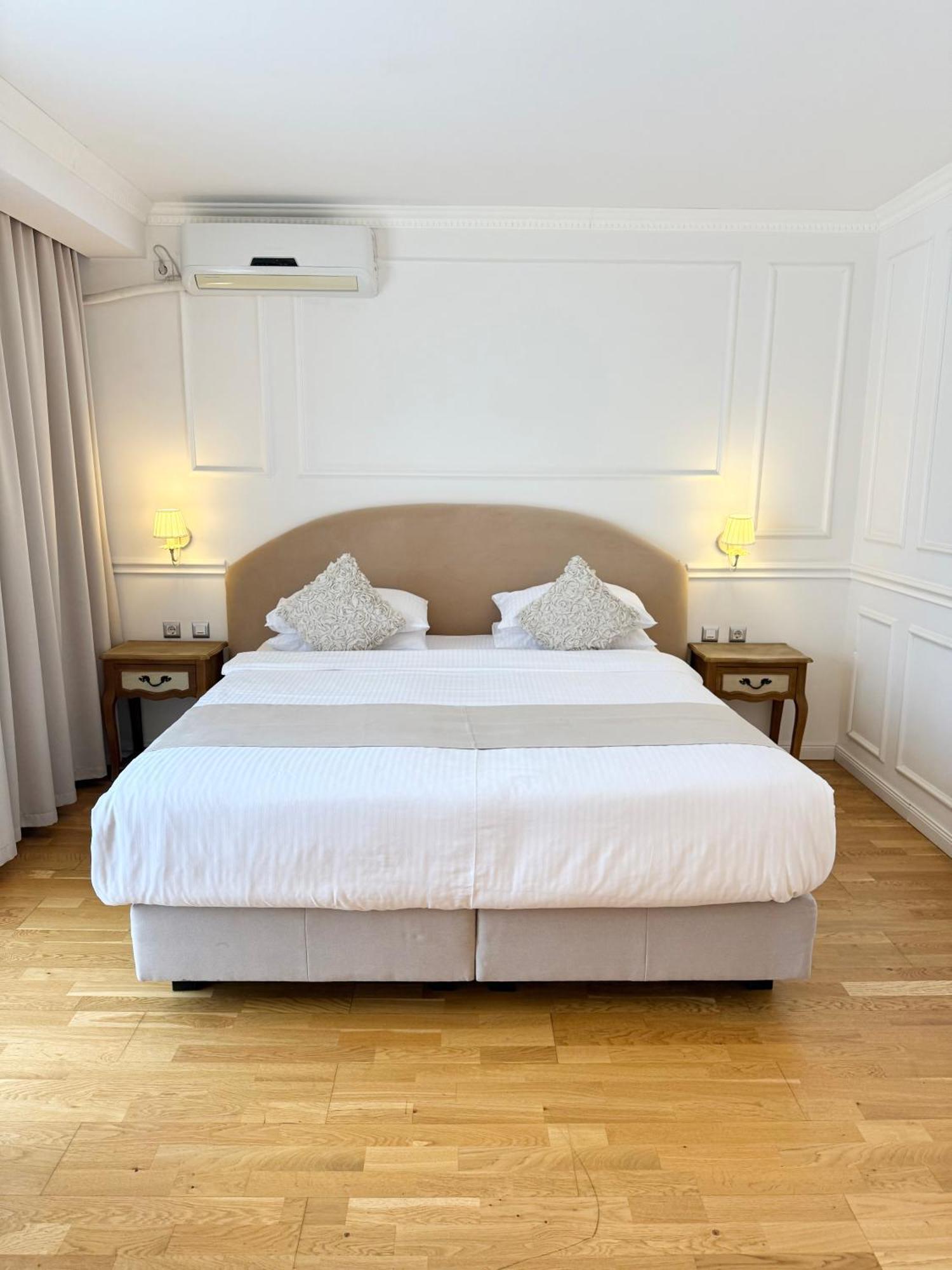 Krystal Boutique Mansion 호텔 후네도아라 외부 사진